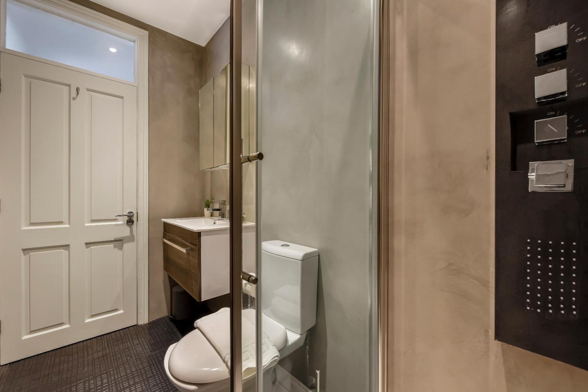 The West Kensington Collection Apartment ลอนดอน ภายนอก รูปภาพ