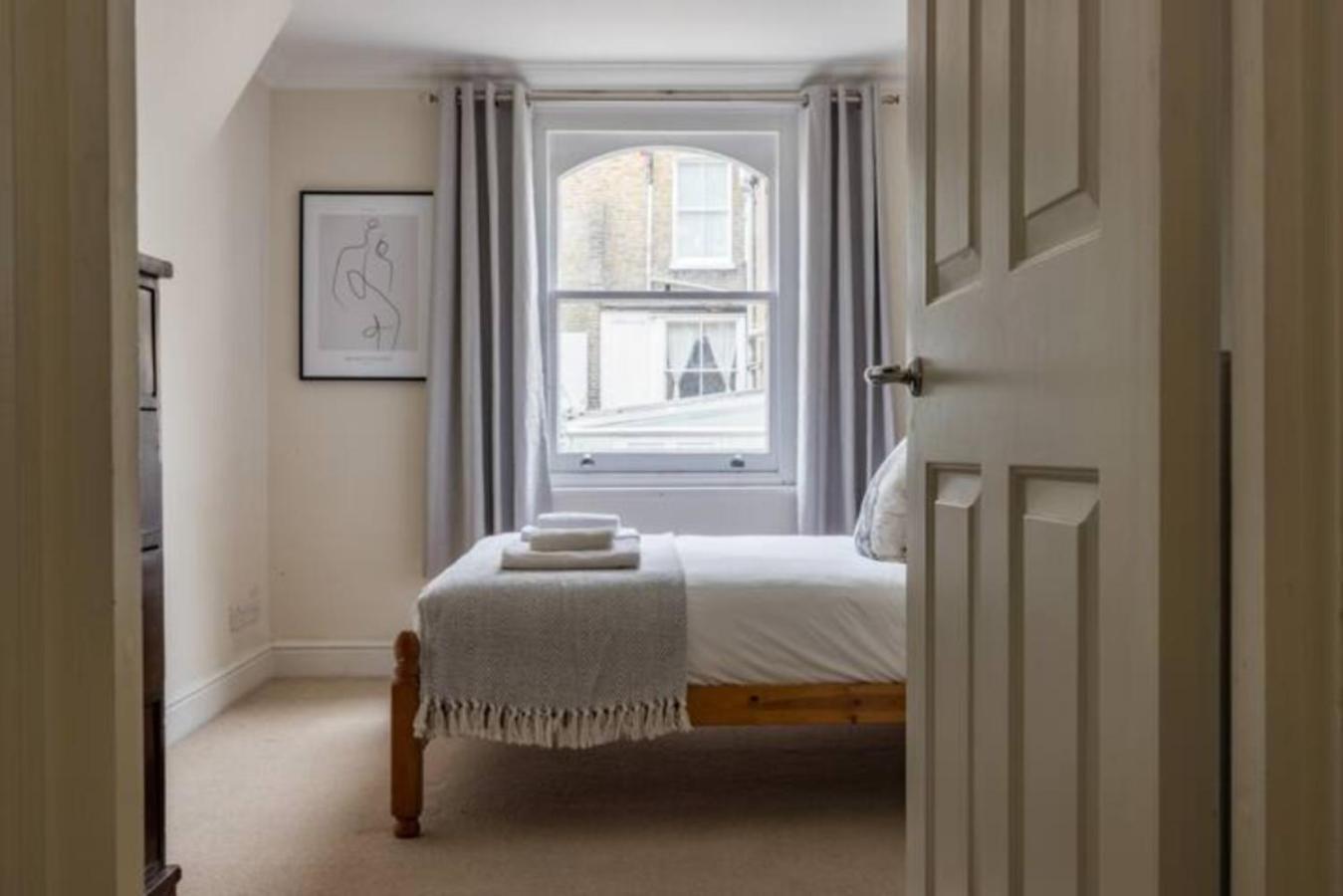 The West Kensington Collection Apartment ลอนดอน ภายนอก รูปภาพ