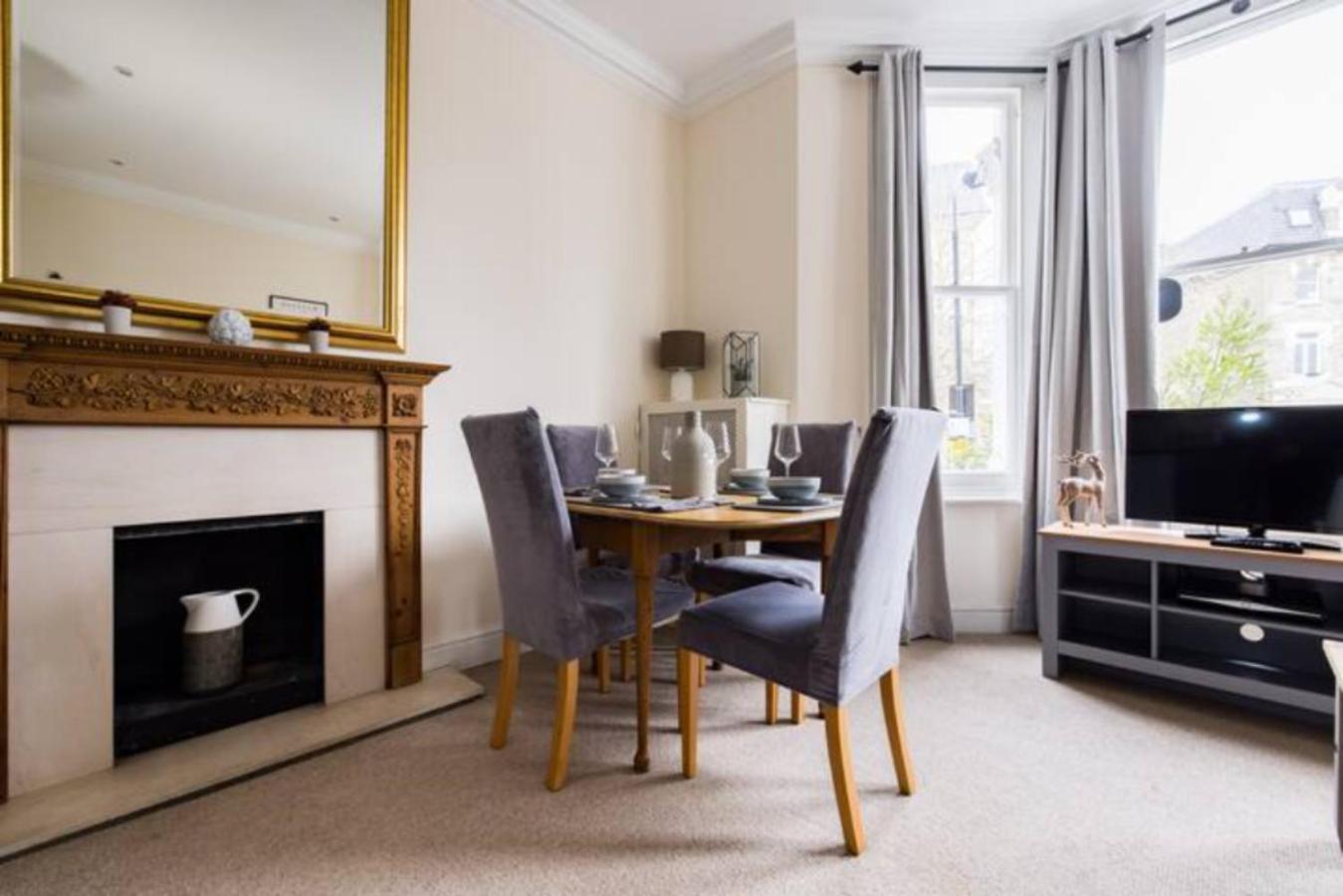 The West Kensington Collection Apartment ลอนดอน ภายนอก รูปภาพ